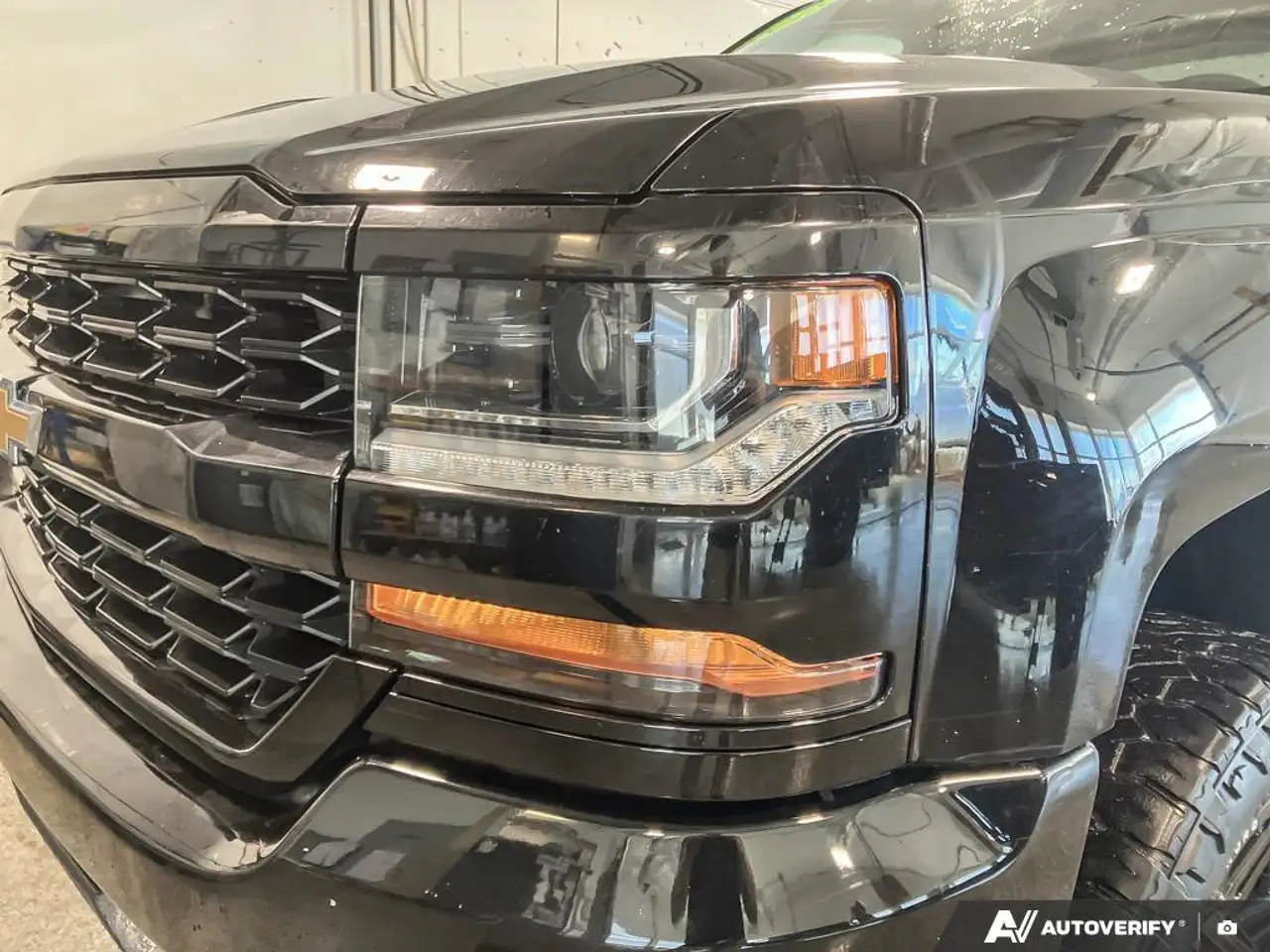 Chevrolet Silverado 1500 снимка Chevrolet Silverado 1500