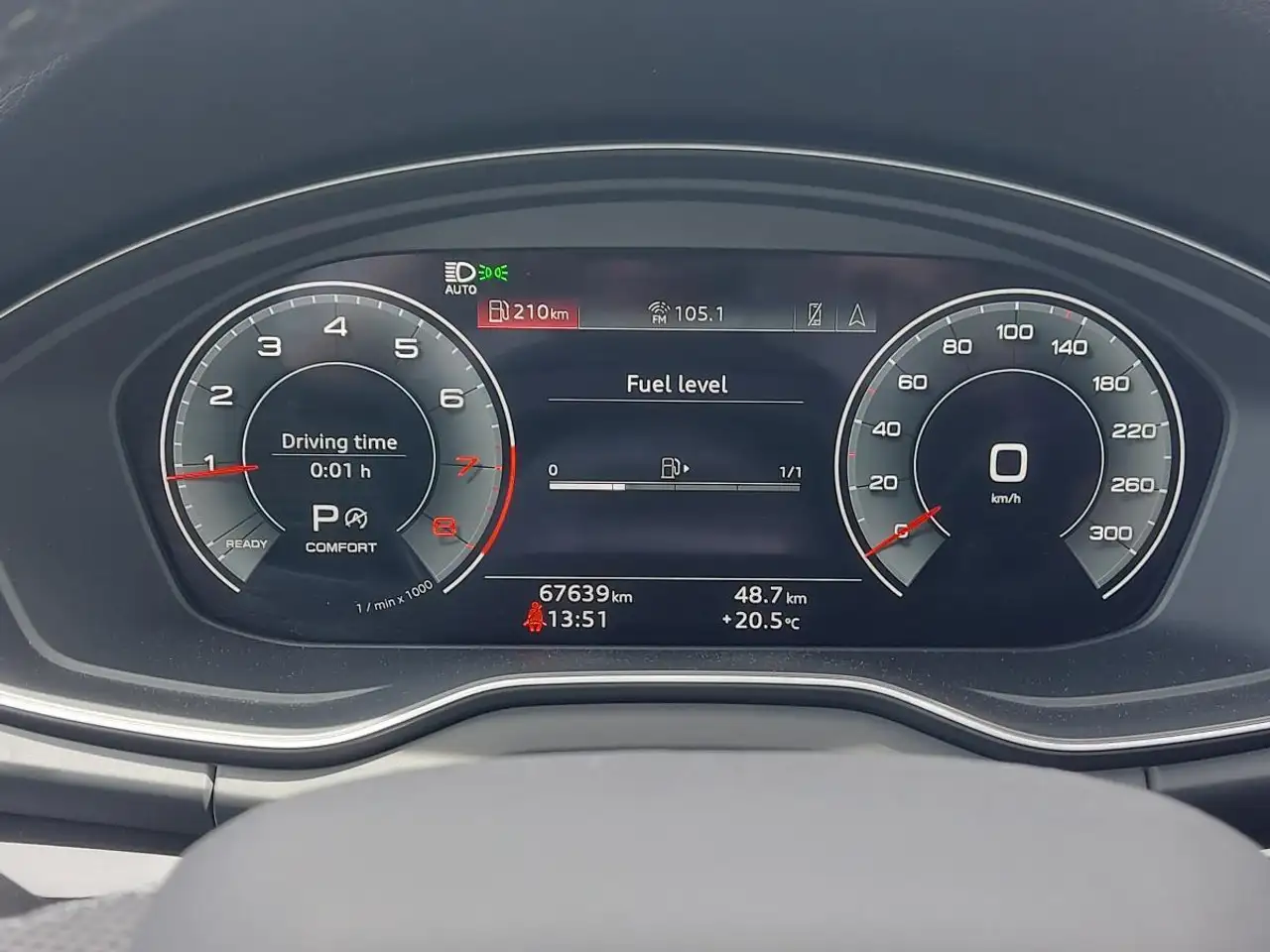 Audi Q5 снимка Audi Q5