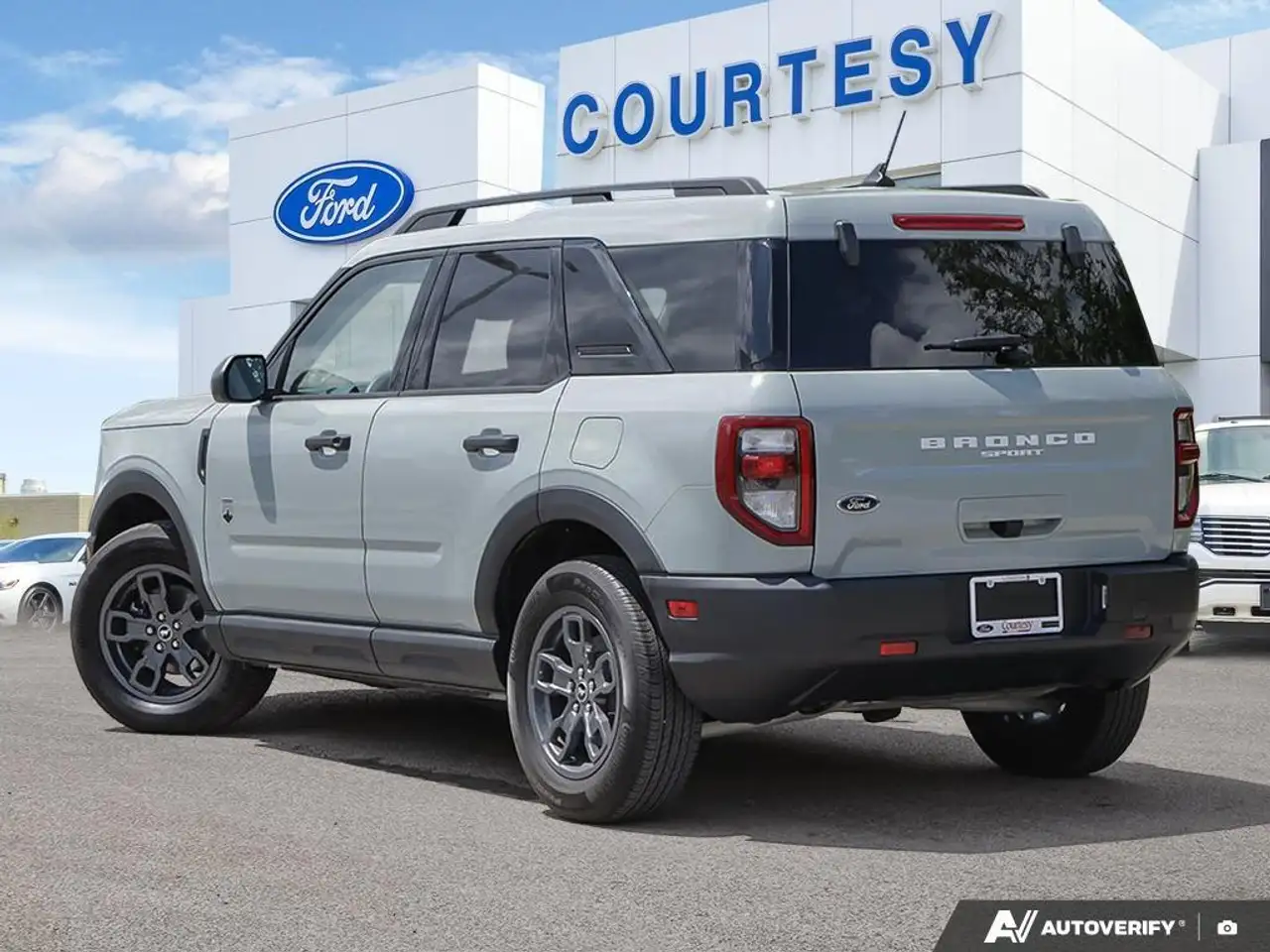 Ford Bronco Sport photo Ford Bronco Sport