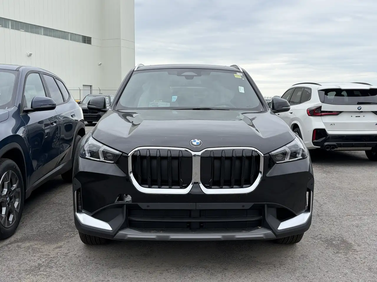 BMW X1 снимка BMW X1
