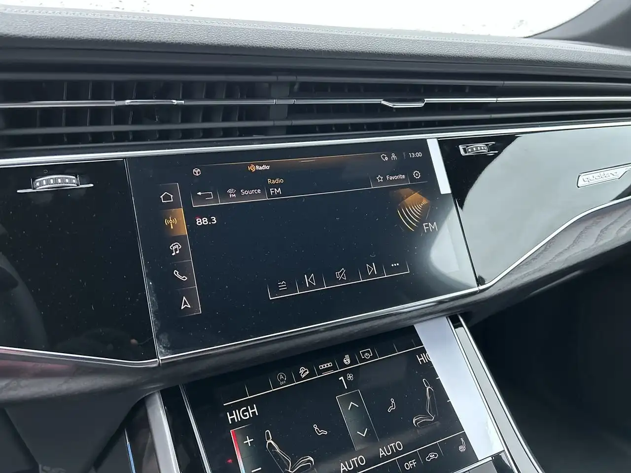 Audi Q7 снимка Audi Q7