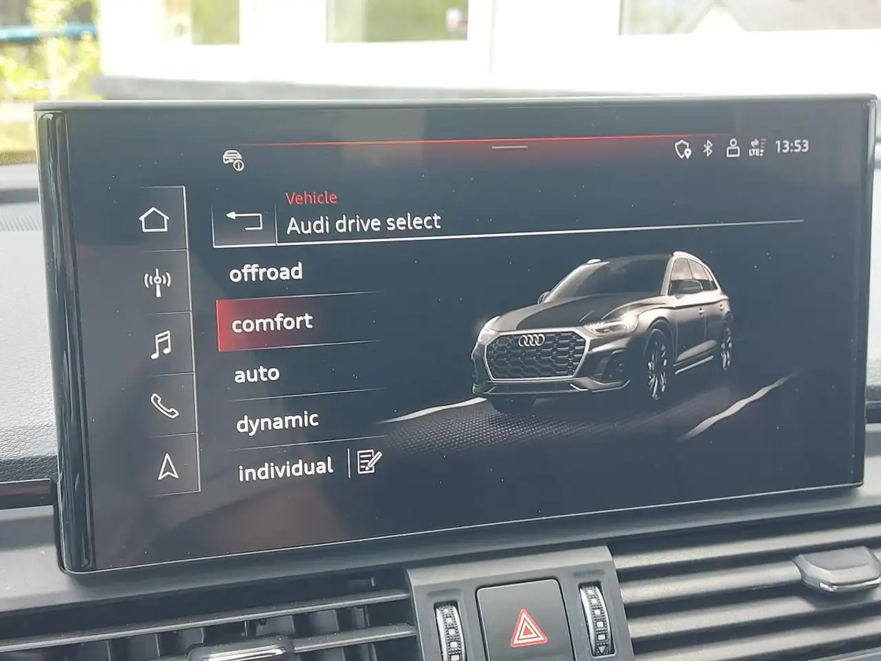 Audi Q5 снимка Audi Q5