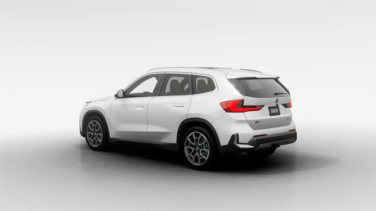 BMW X1 снимка BMW X1