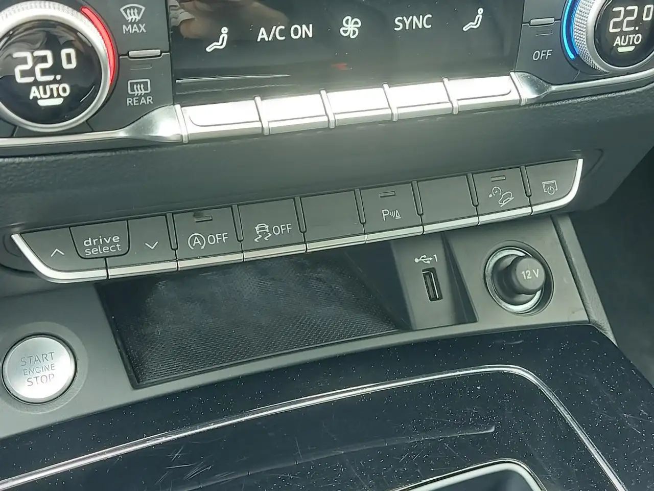 Audi Q5 снимка Audi Q5