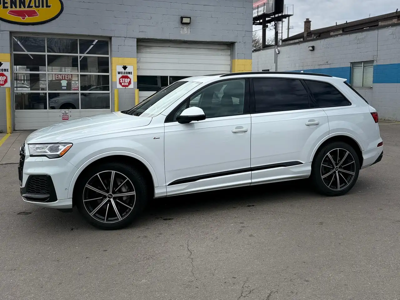 Audi Q7 снимка Audi Q7