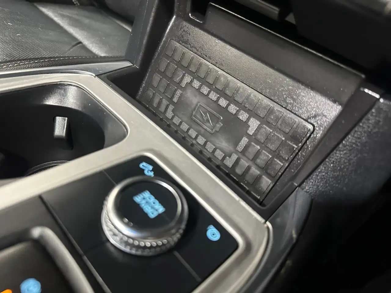 Ford Explorer photo Ford Explorer
