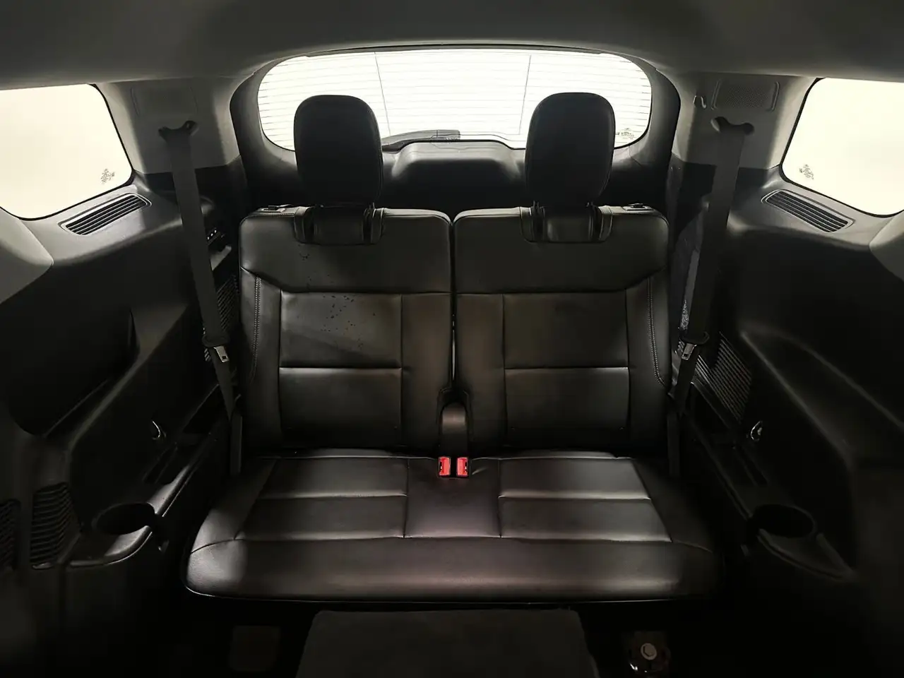 Ford Explorer photo Ford Explorer