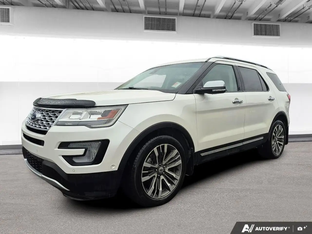 Ford Explorer photo Ford Explorer