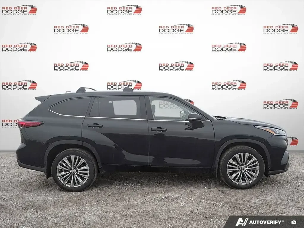 Toyota Highlander снимка Toyota Highlander