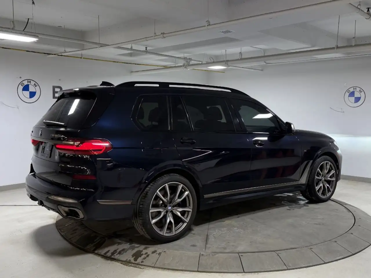 BMW X7 снимка BMW X7
