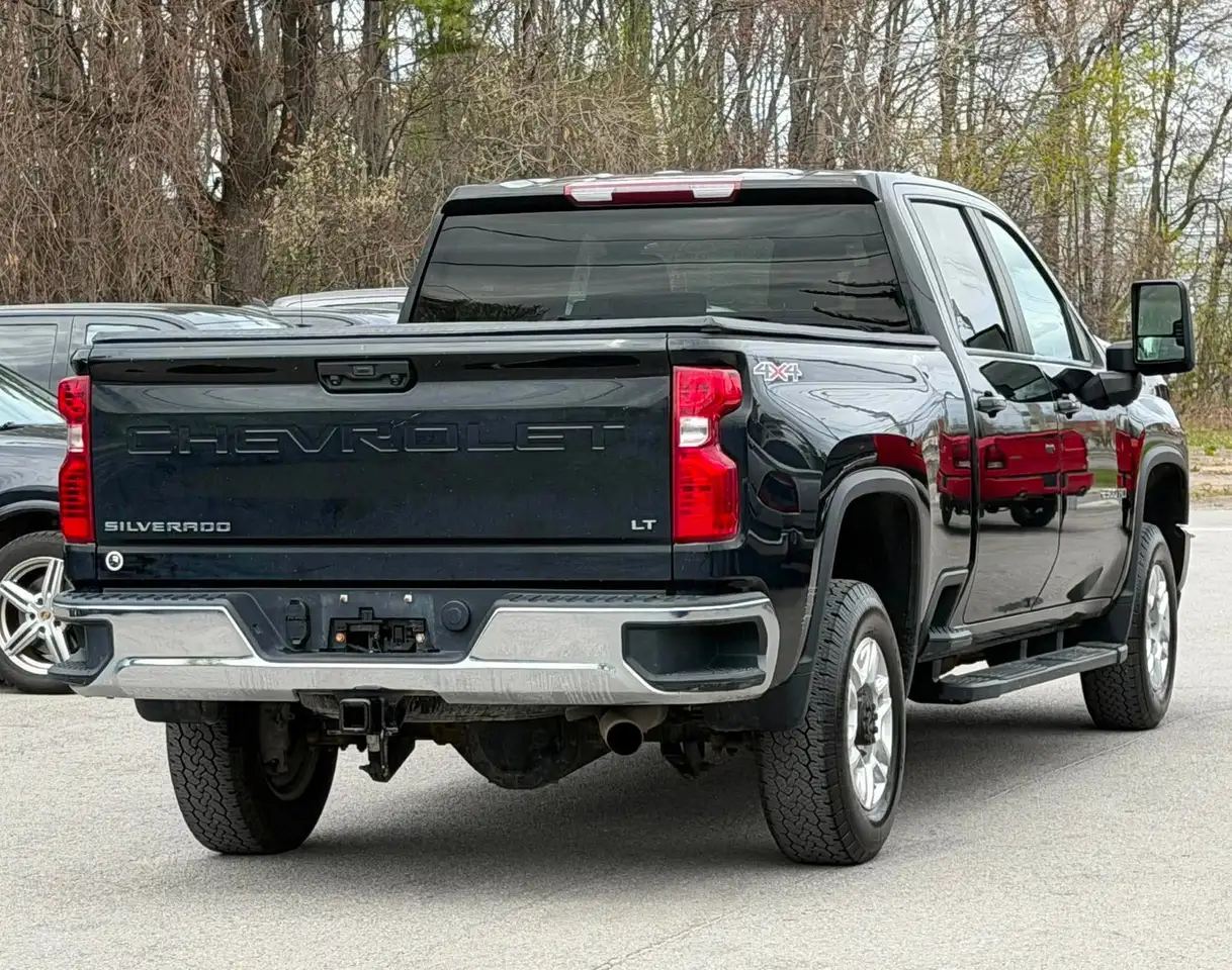 Chevrolet Silverado 2500 снимка Chevrolet Silverado 2500