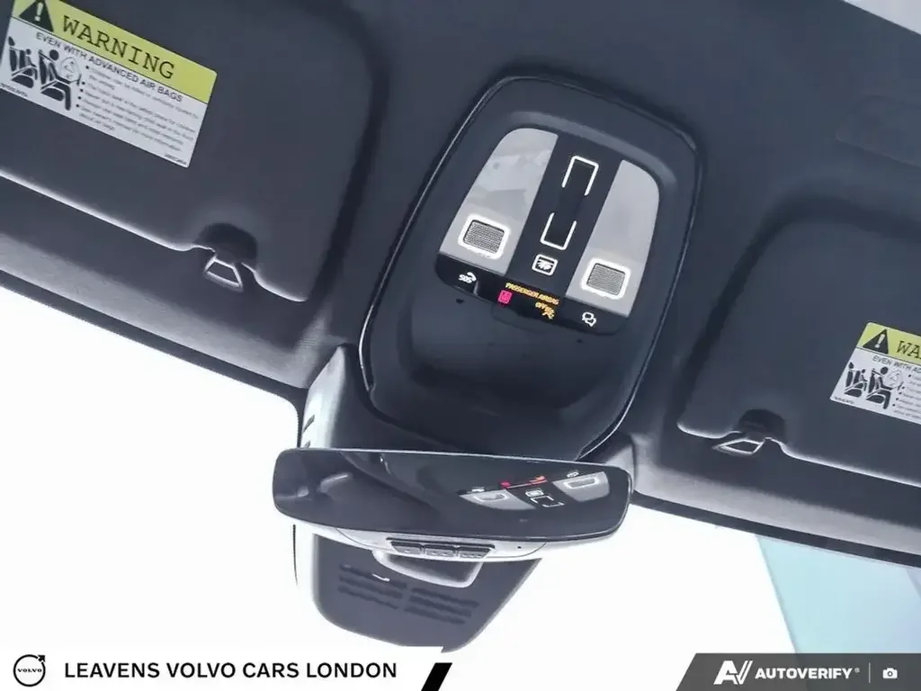 Volvo XC60 снимка Volvo XC60
