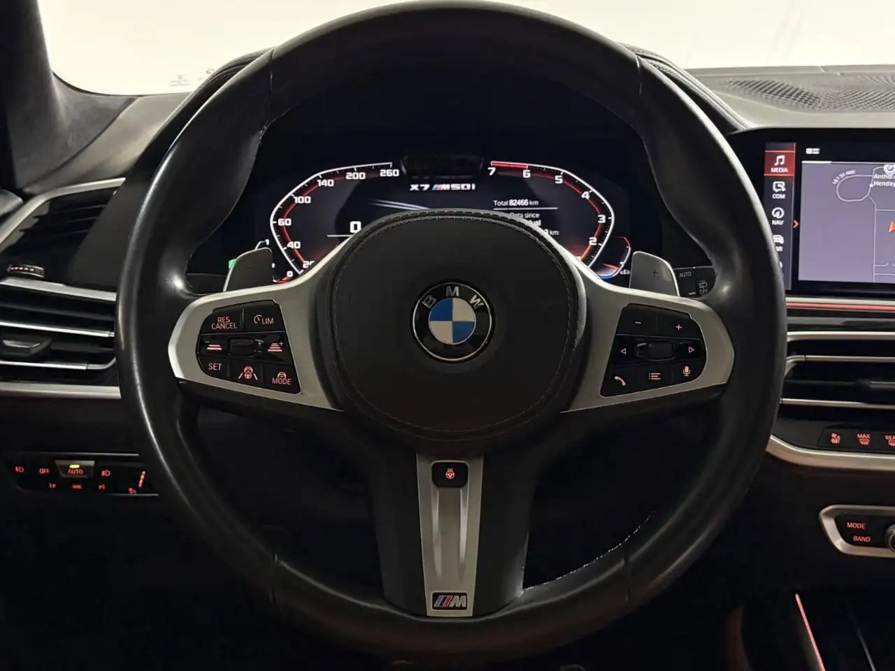 BMW X7 снимка BMW X7