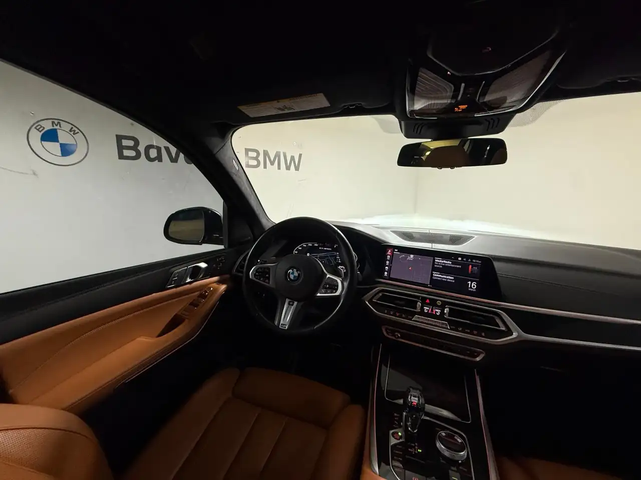 BMW X7 снимка BMW X7