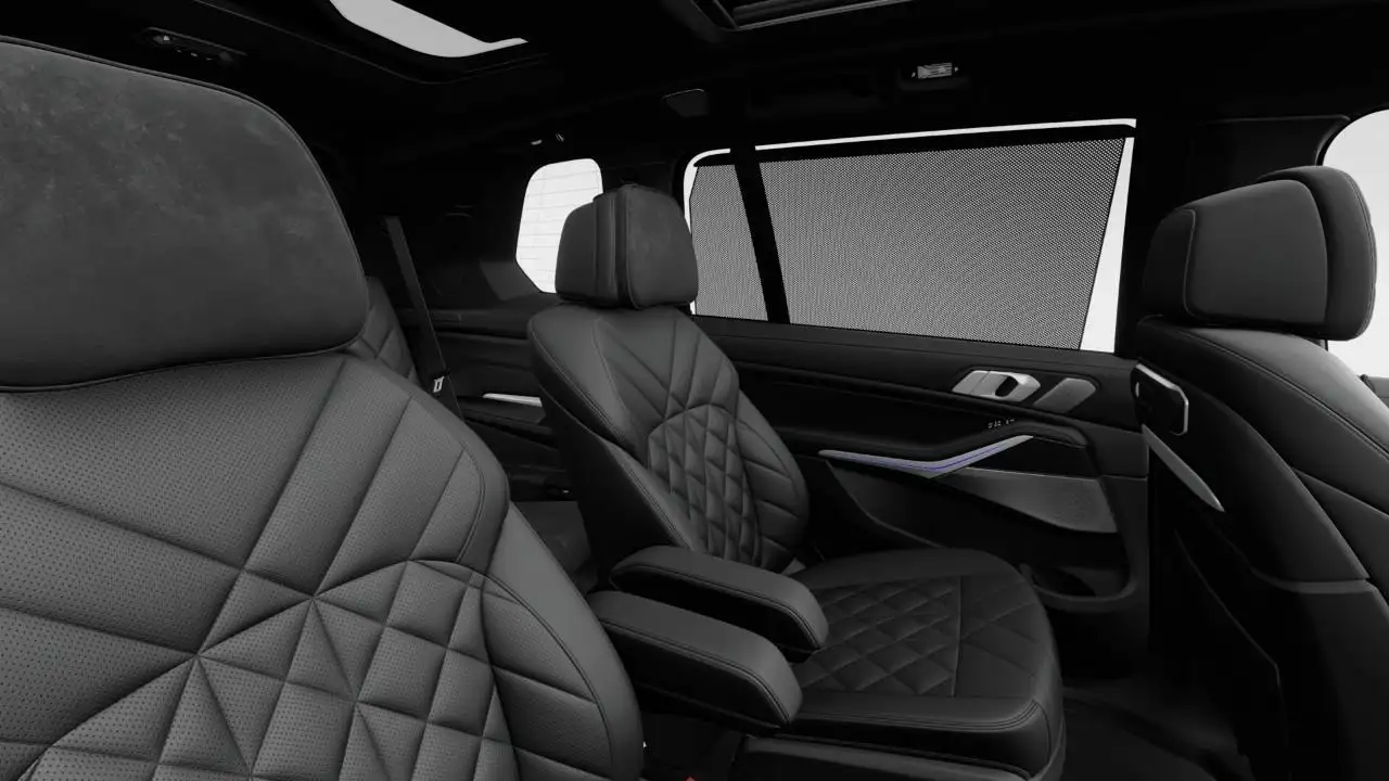BMW X7 photo BMW X7