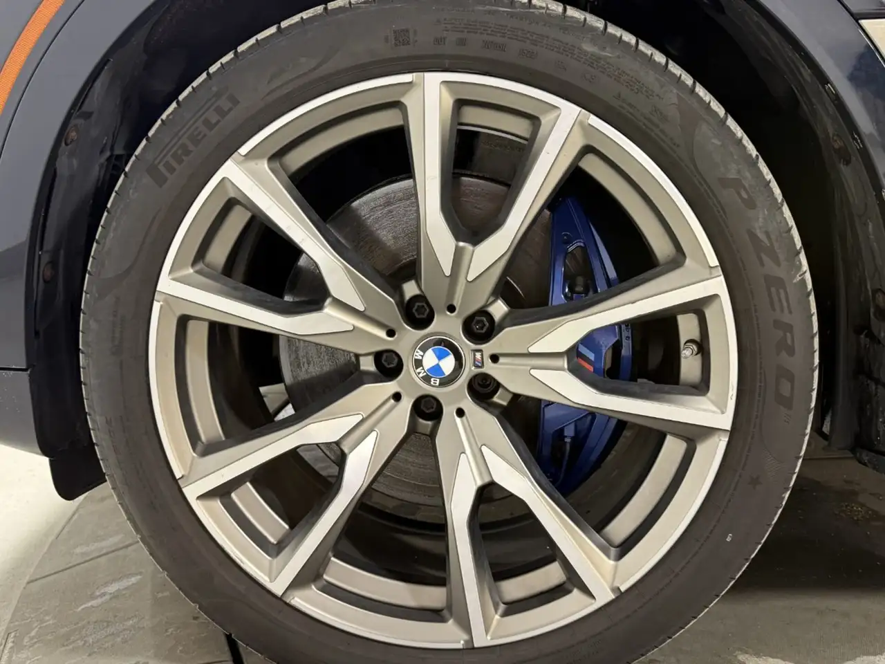 BMW X7 снимка BMW X7
