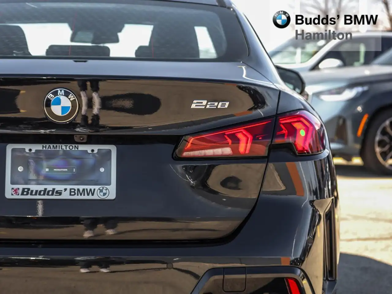 BMW 2 Series снимка BMW 2 Series