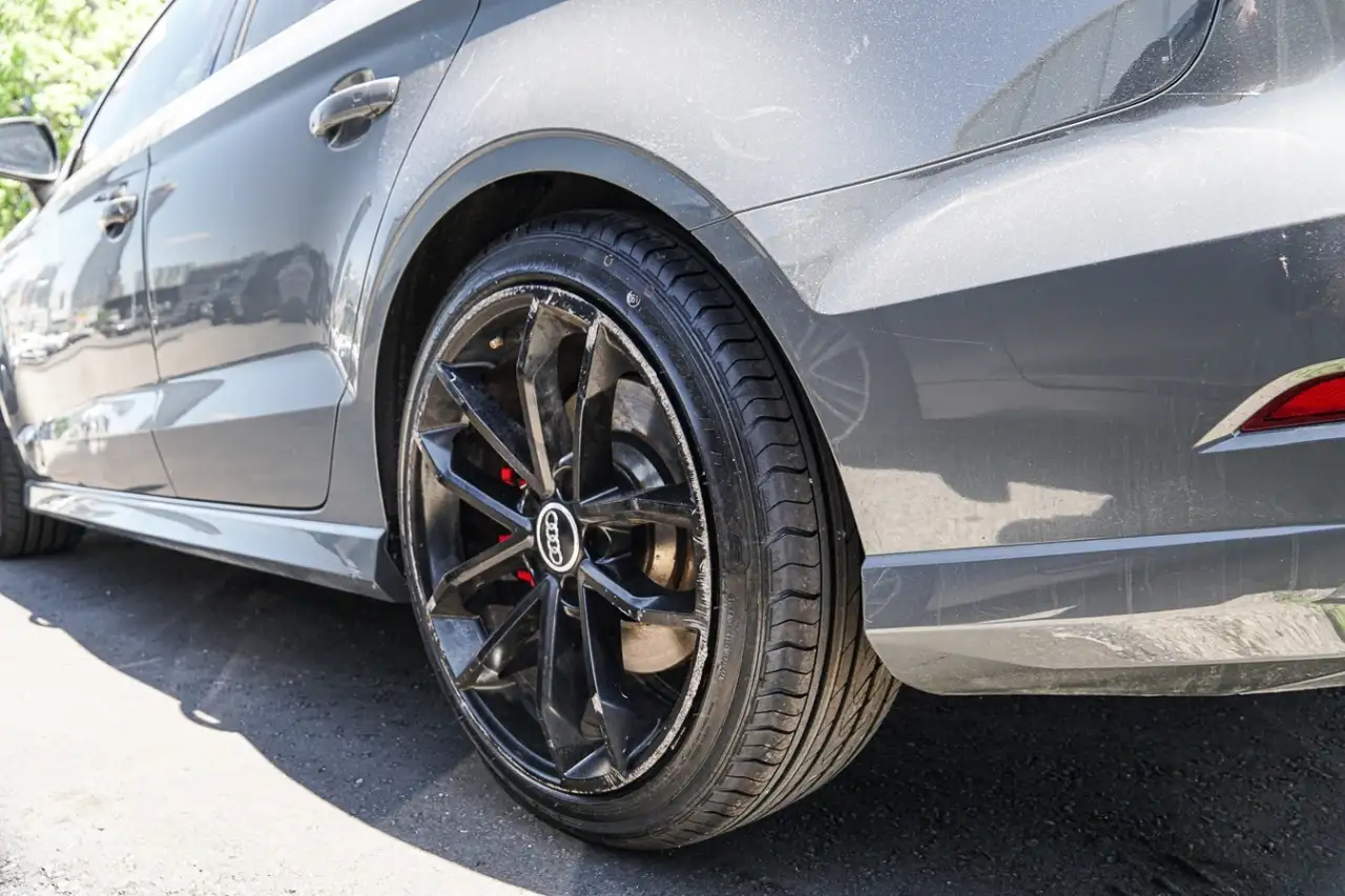 Audi S3 снимка Audi S3