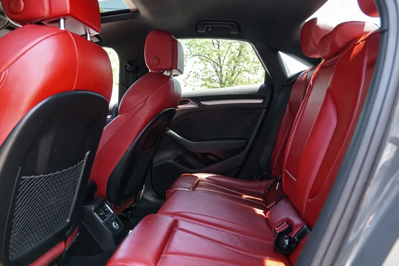 Audi S3 снимка Audi S3