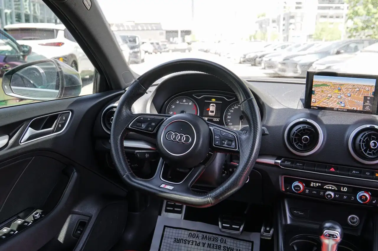 Audi S3 снимка Audi S3