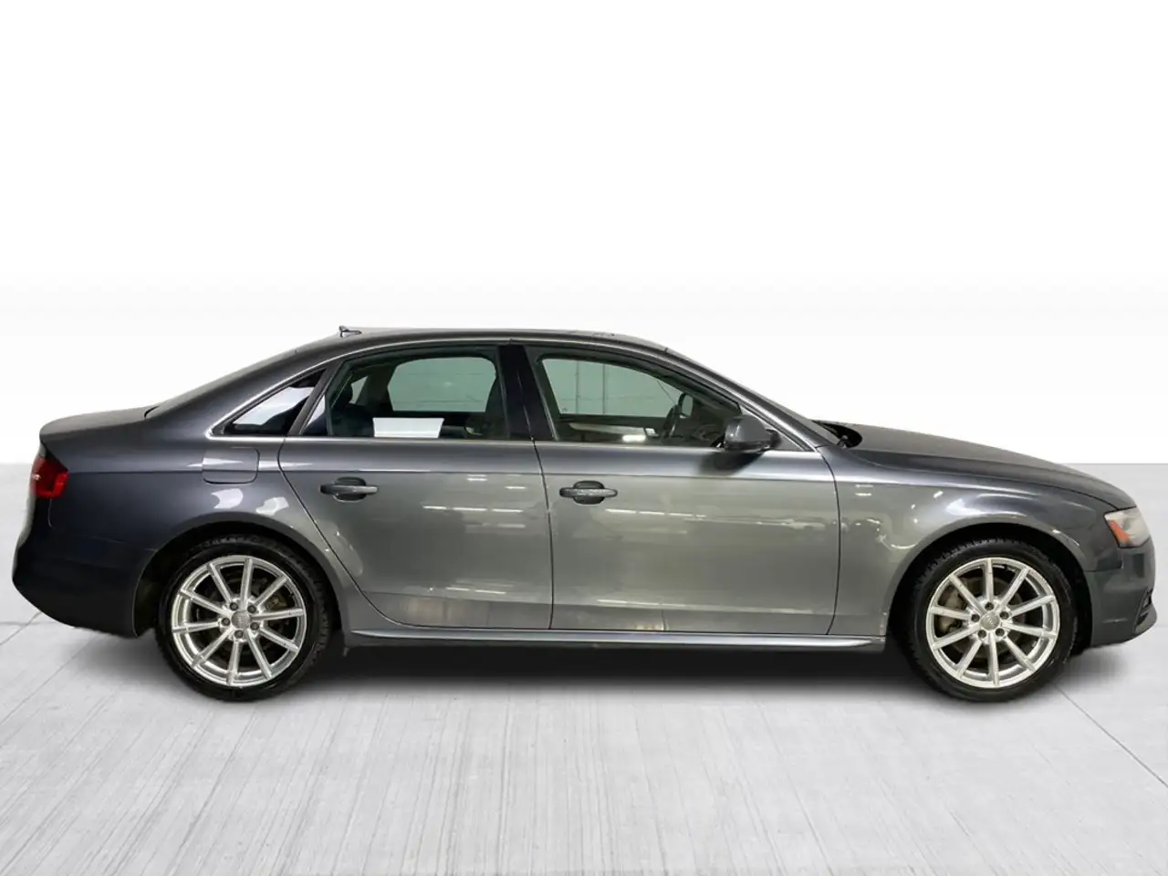 Audi A4 снимка Audi A4