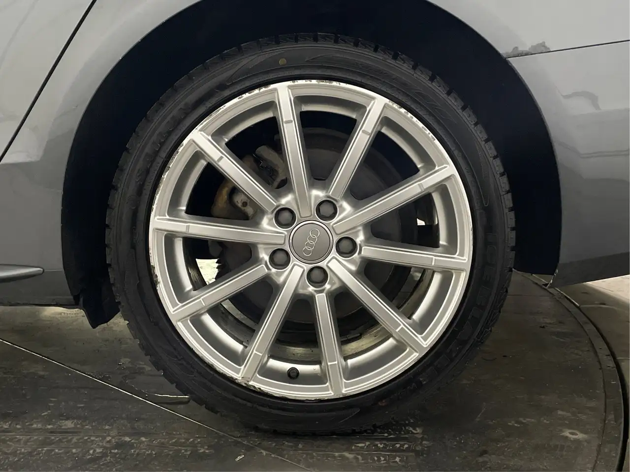 Audi A4 снимка Audi A4