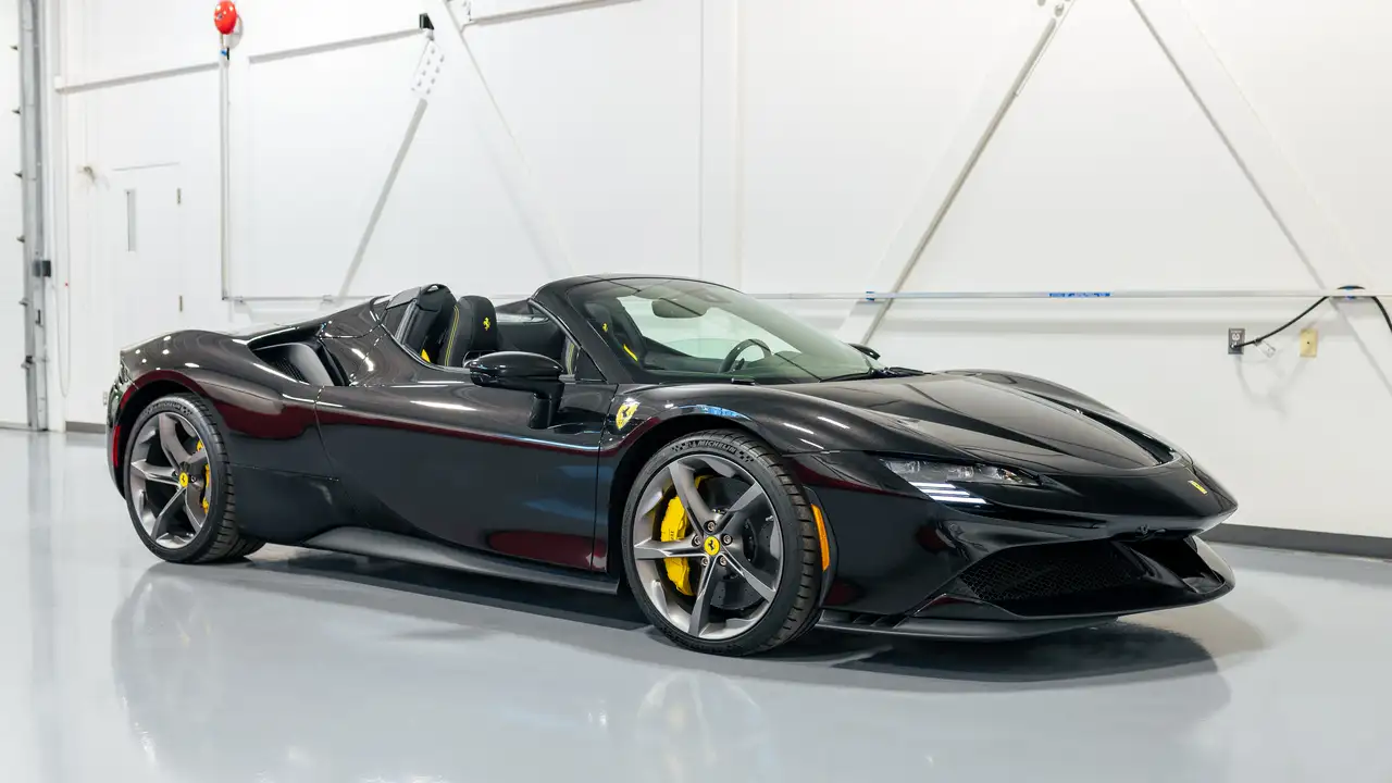 Ferrari SF90 Spider снимка Ferrari SF90 Spider