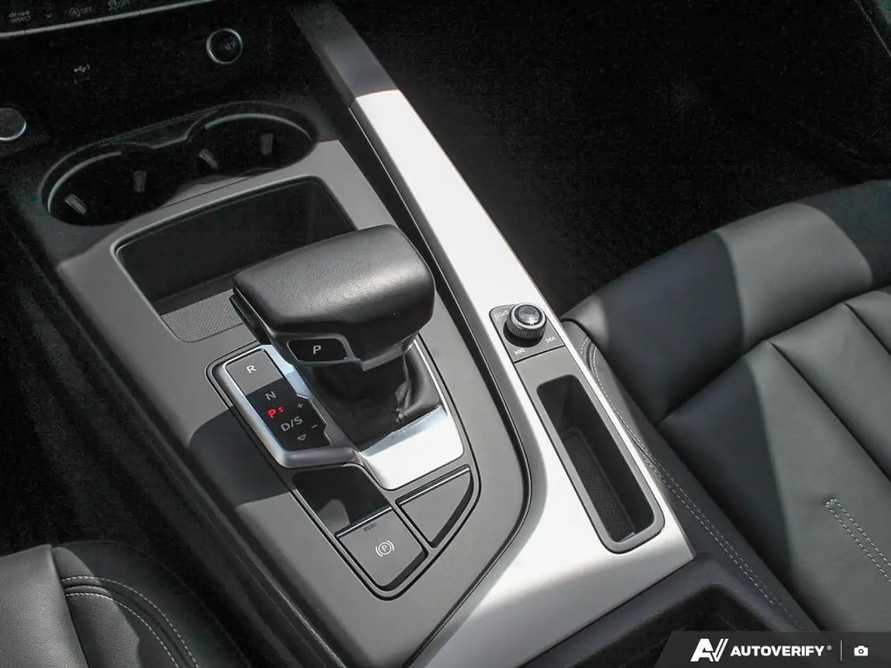 Audi A4 photo Audi A4