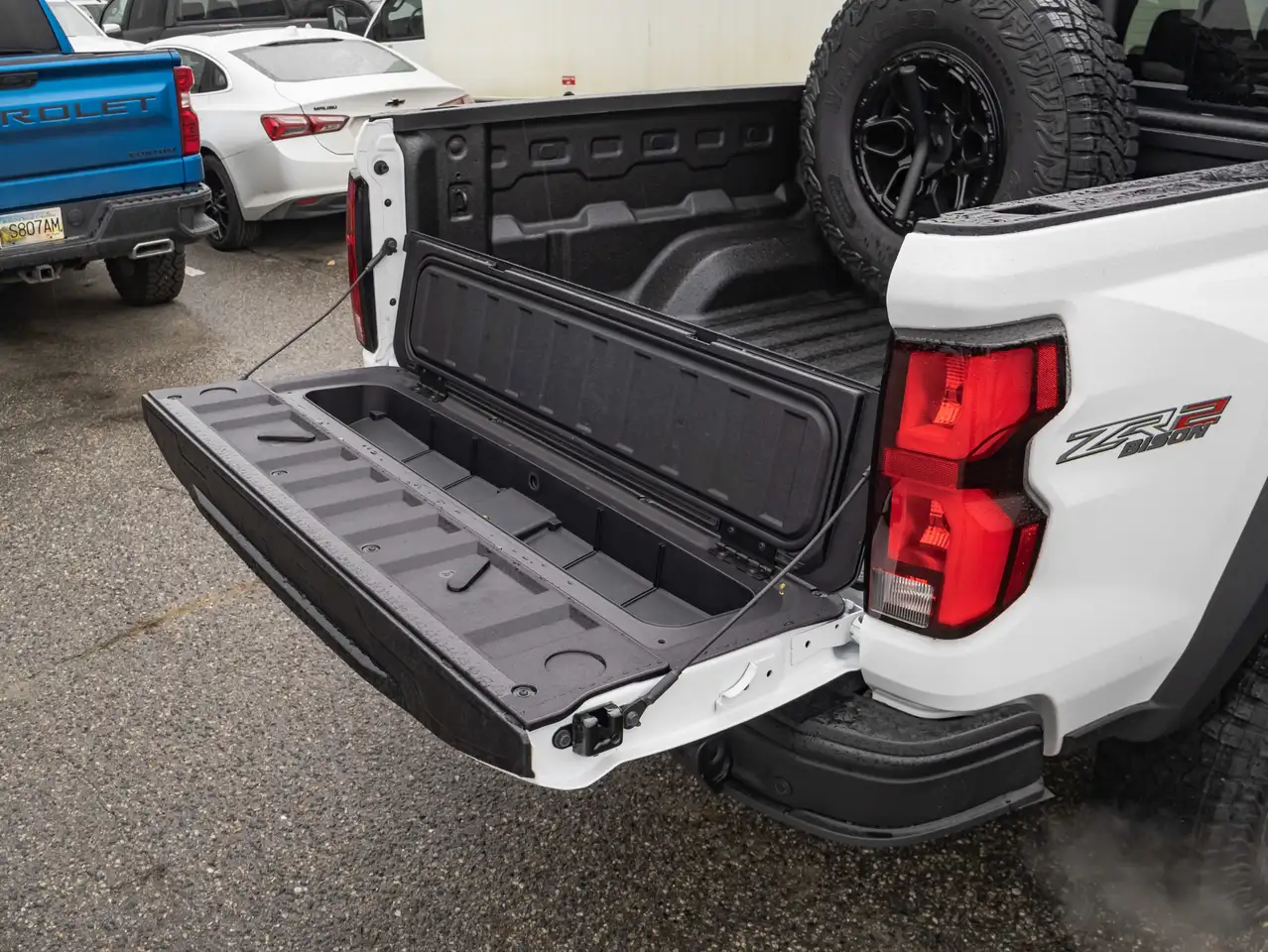 Chevrolet Colorado снимка Chevrolet Colorado