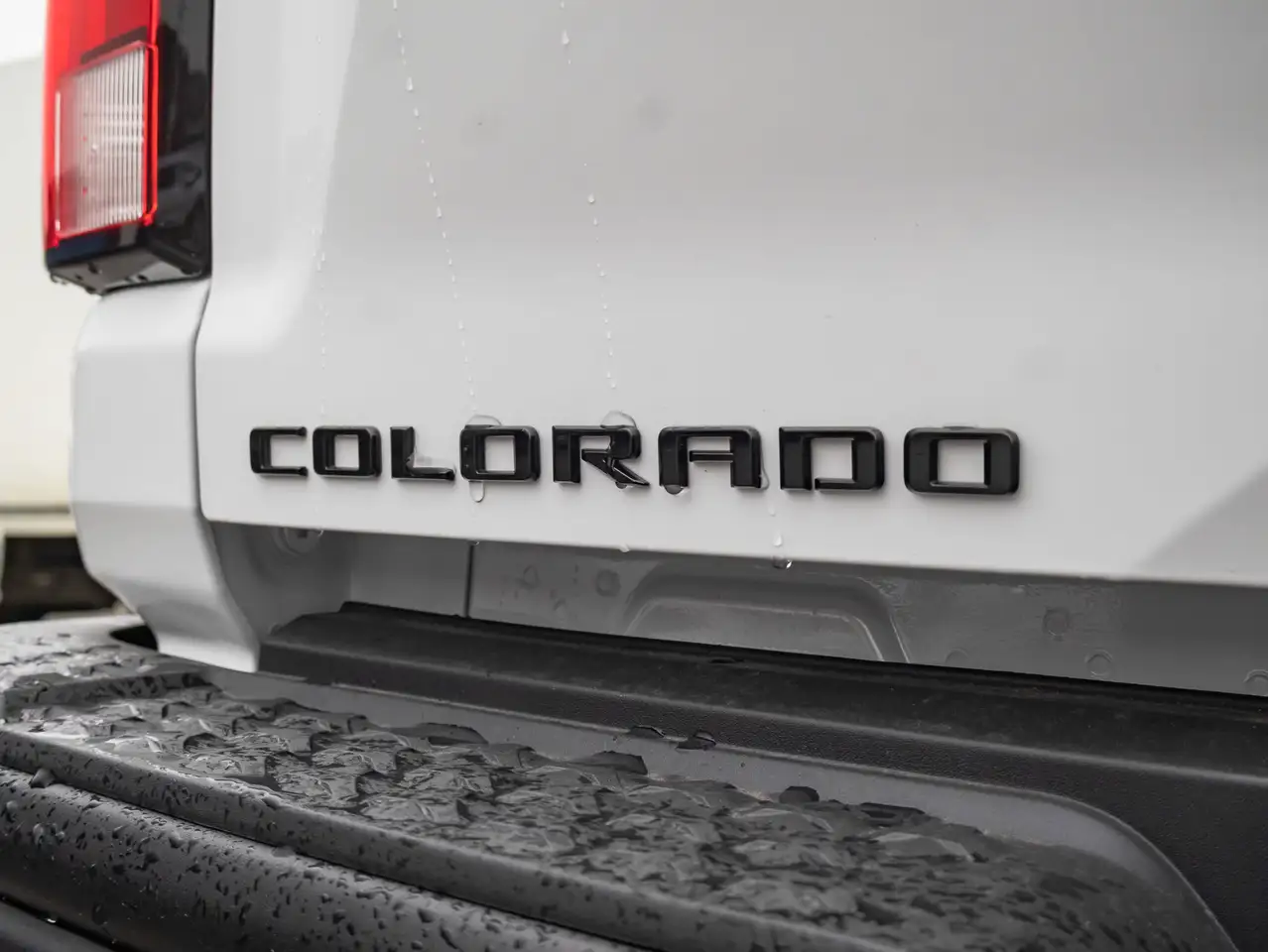 Chevrolet Colorado снимка Chevrolet Colorado