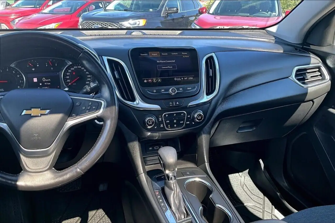 Chevrolet Equinox photo Chevrolet Equinox