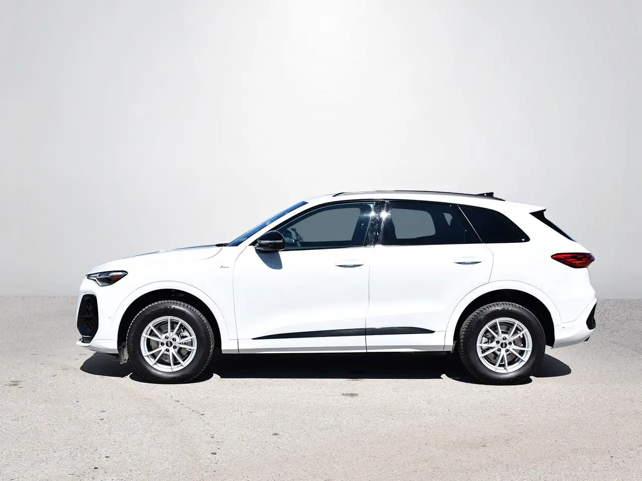 Audi Q5 снимка Audi Q5