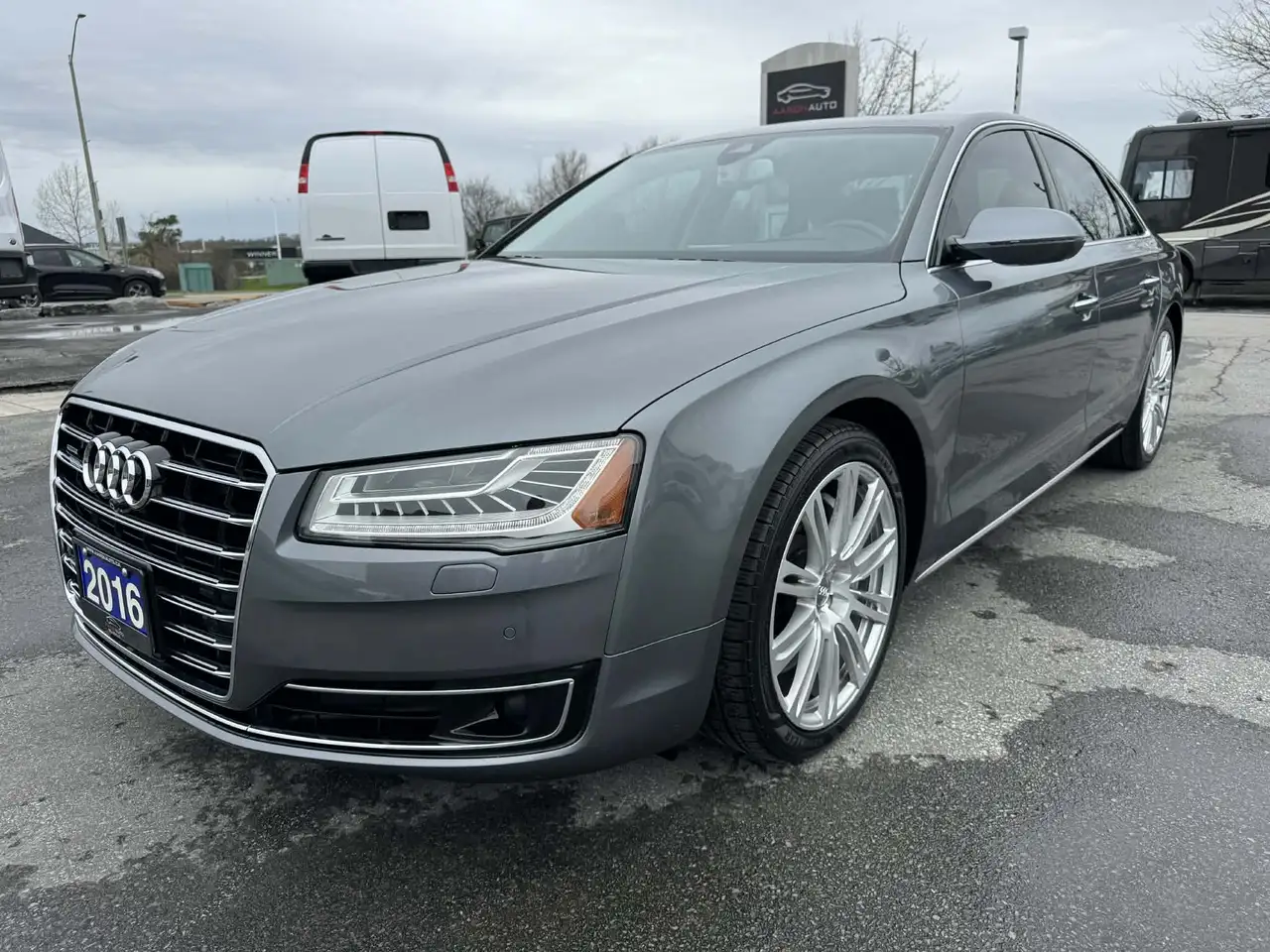 2016 Audi A8