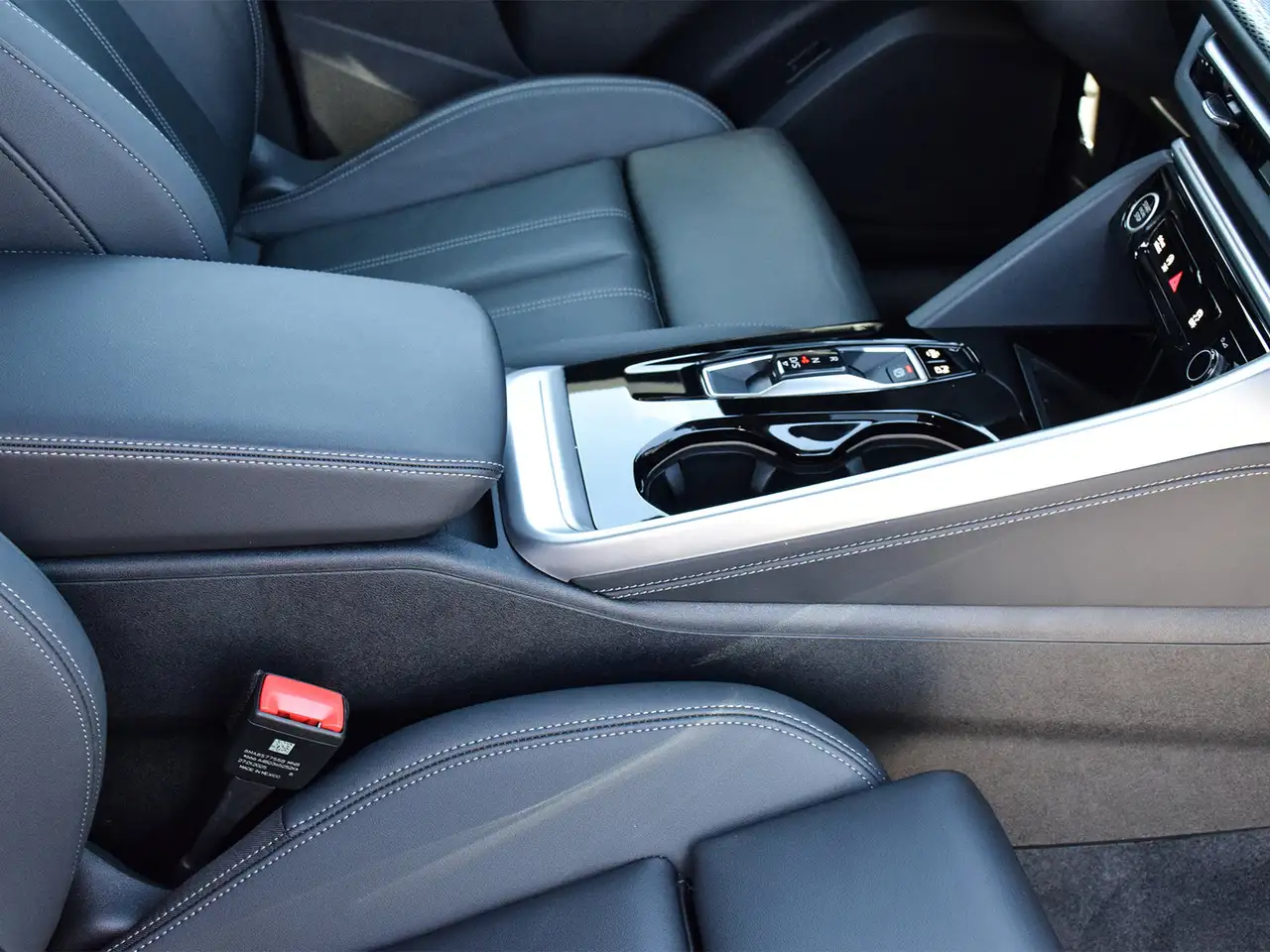 Audi Q5 снимка Audi Q5