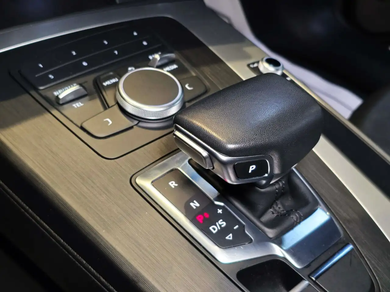 Audi Q5 снимка Audi Q5