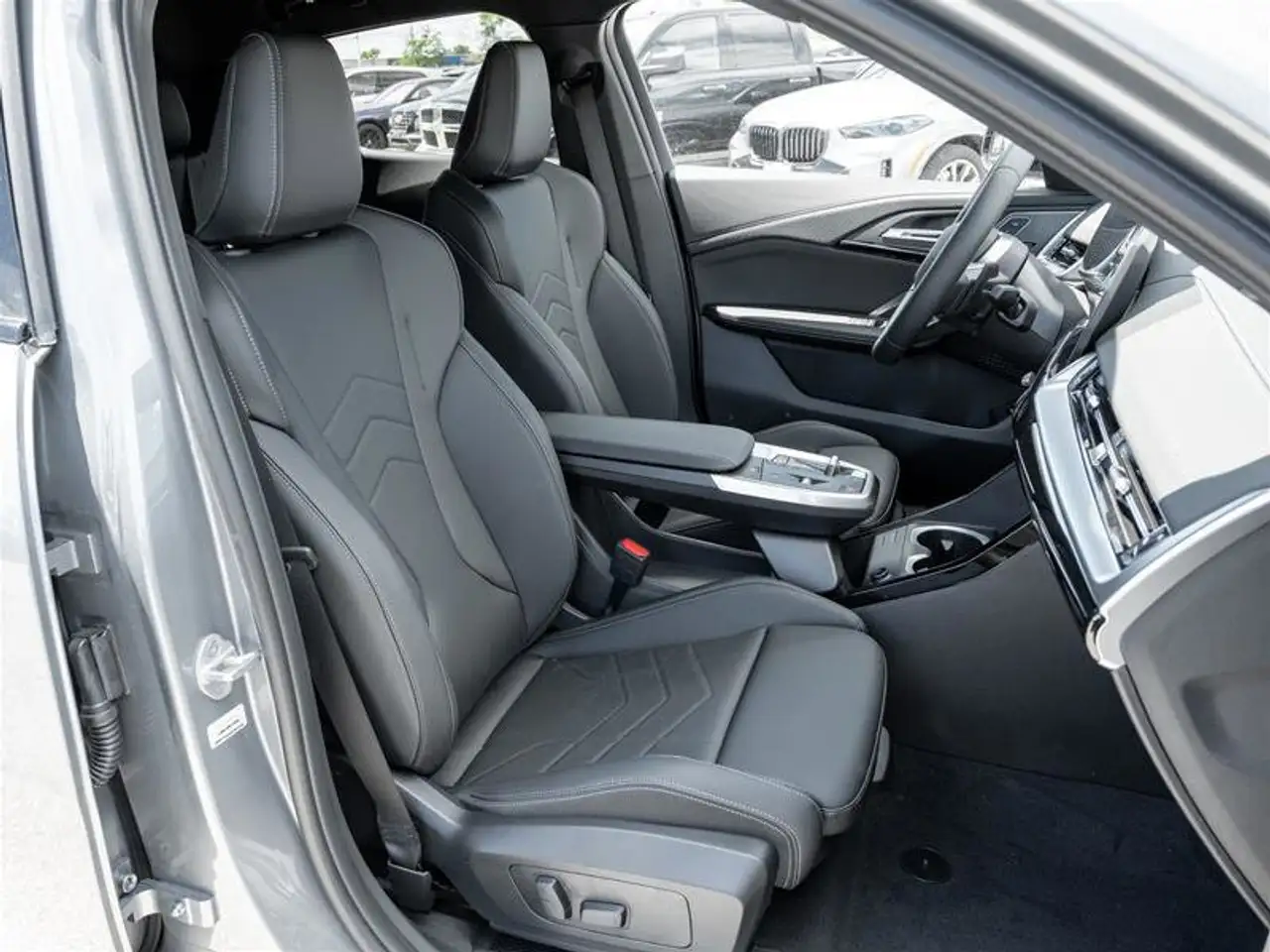 BMW X2 photo BMW X2