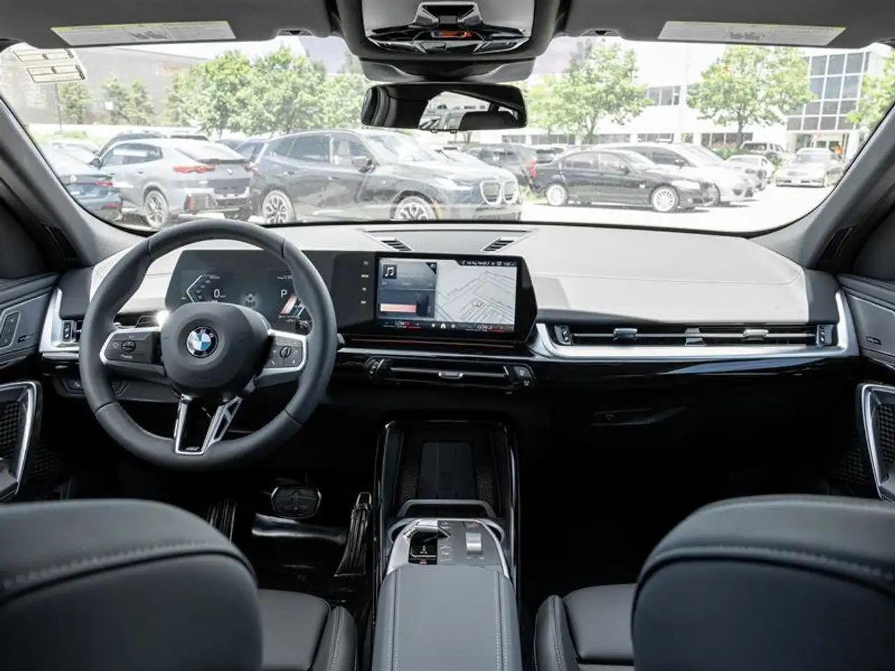 BMW X2 photo BMW X2
