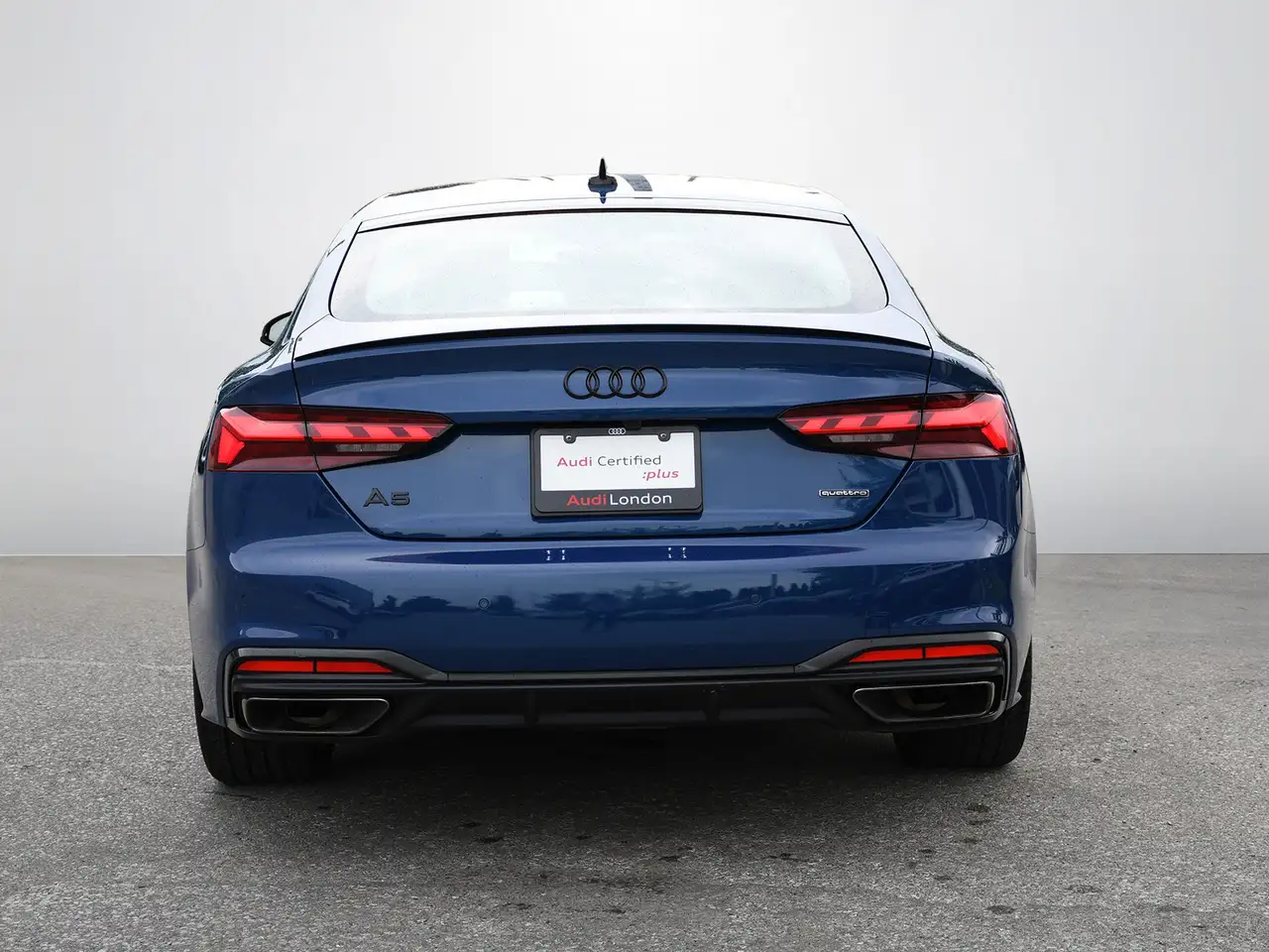 Audi A5 photo Audi A5