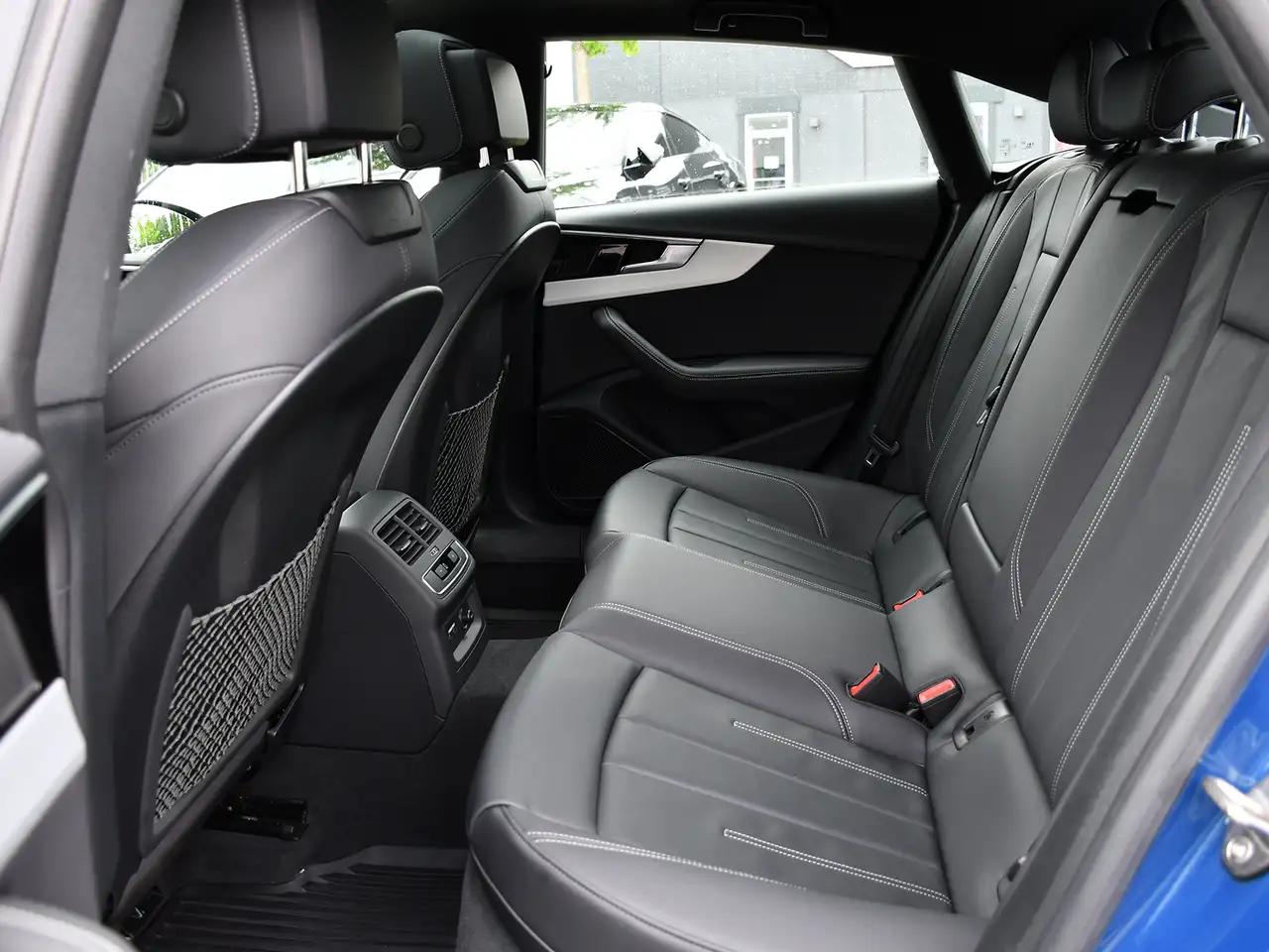 Audi A5 photo Audi A5