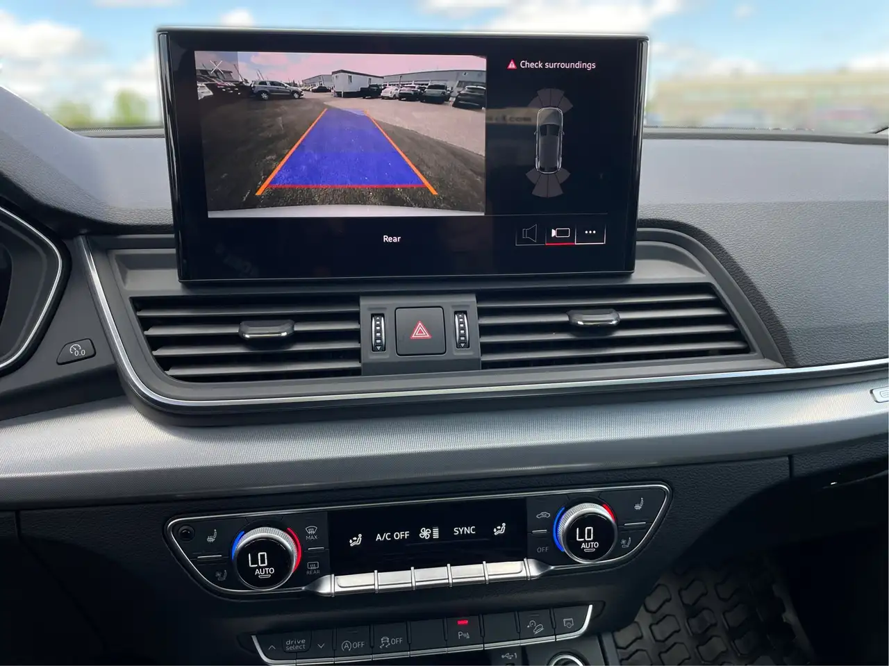 Audi Q5 снимка Audi Q5
