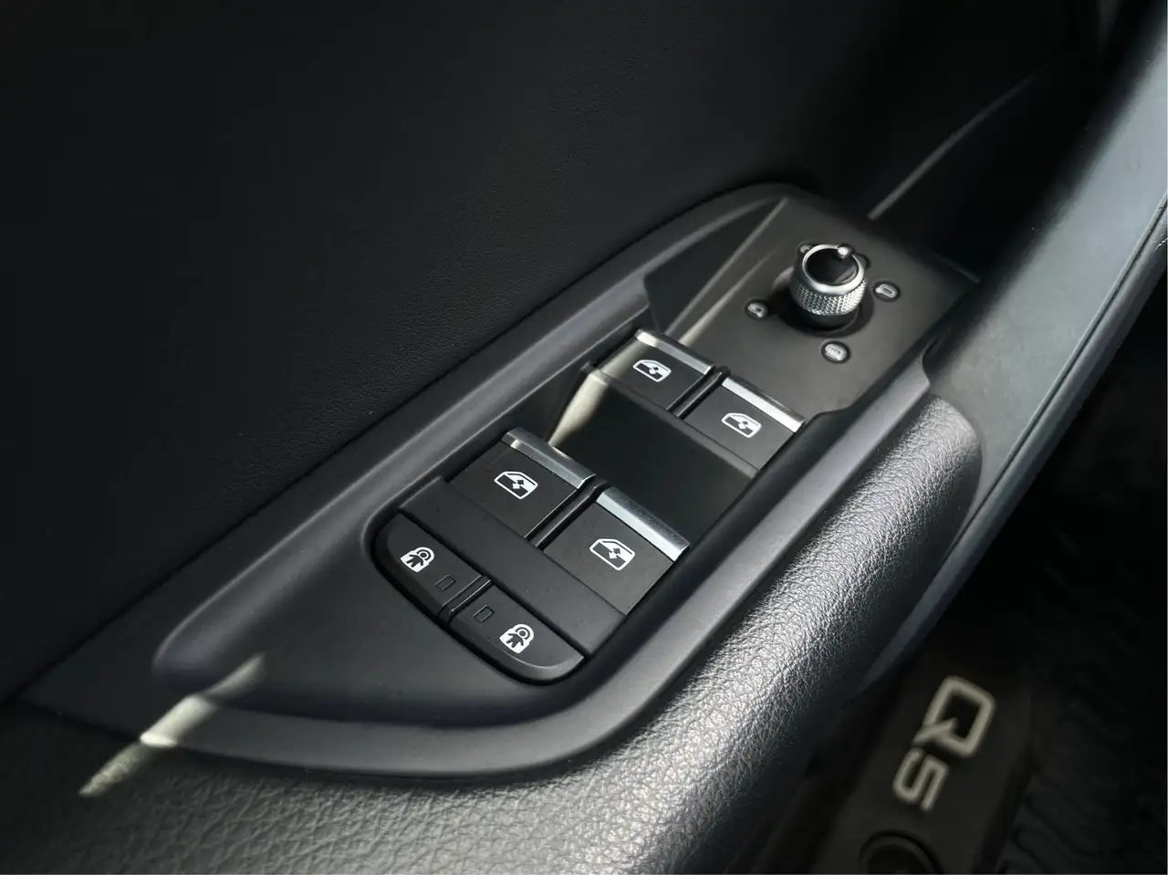Audi Q5 снимка Audi Q5