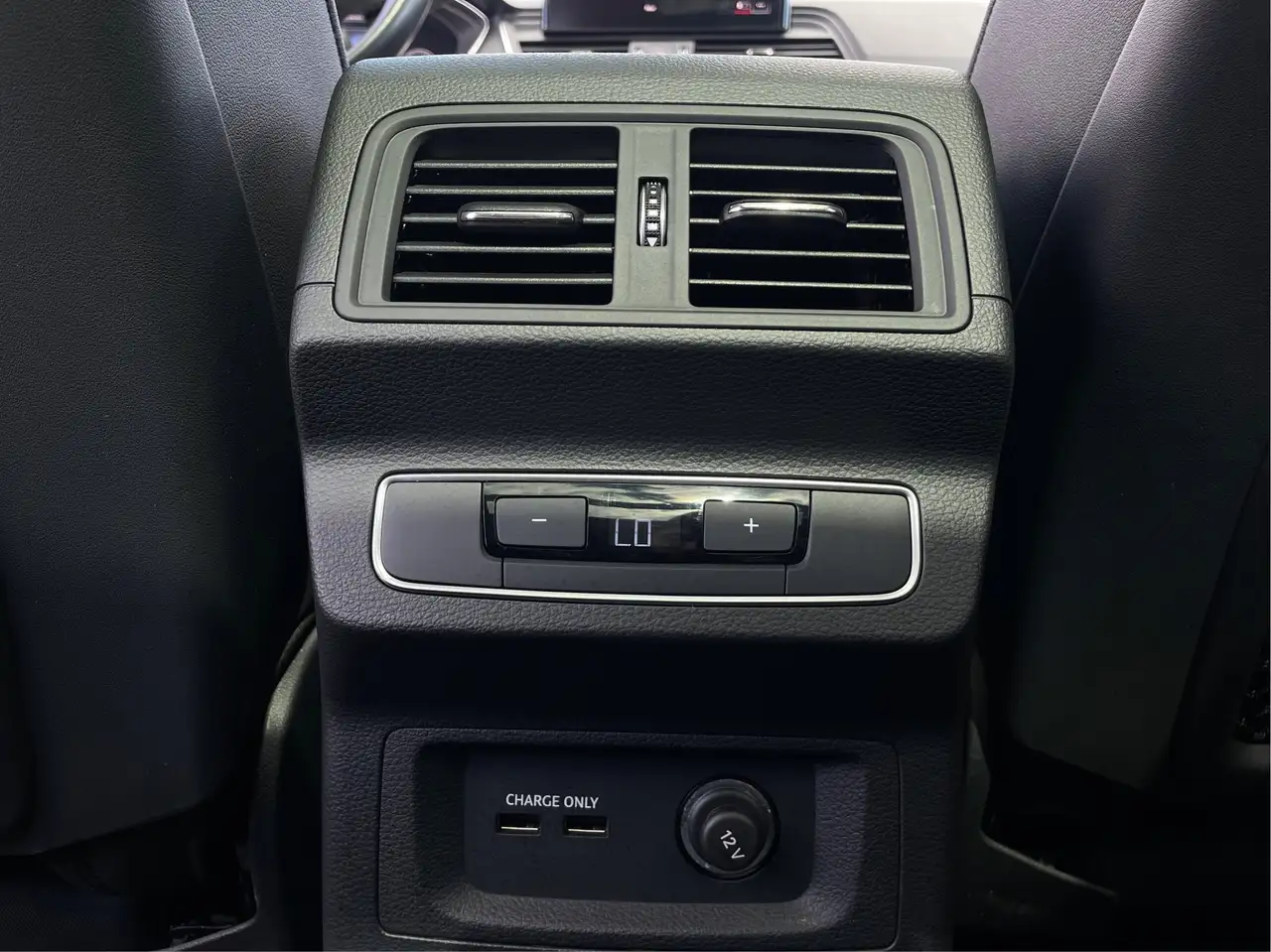 Audi Q5 снимка Audi Q5