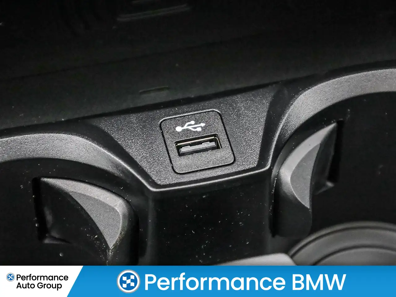 BMW 4 Series снимка BMW 4 Series