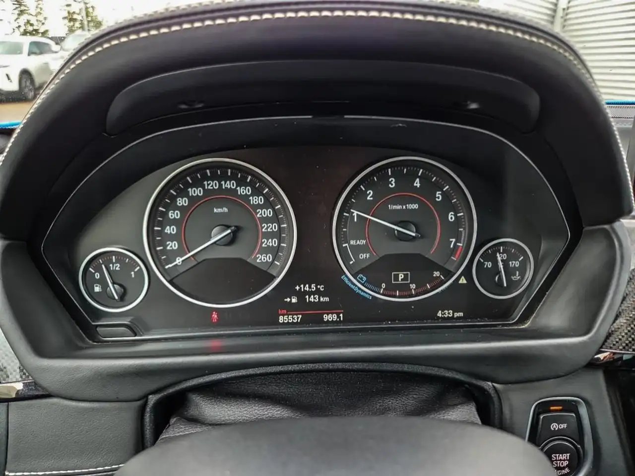 BMW 4 Series снимка BMW 4 Series