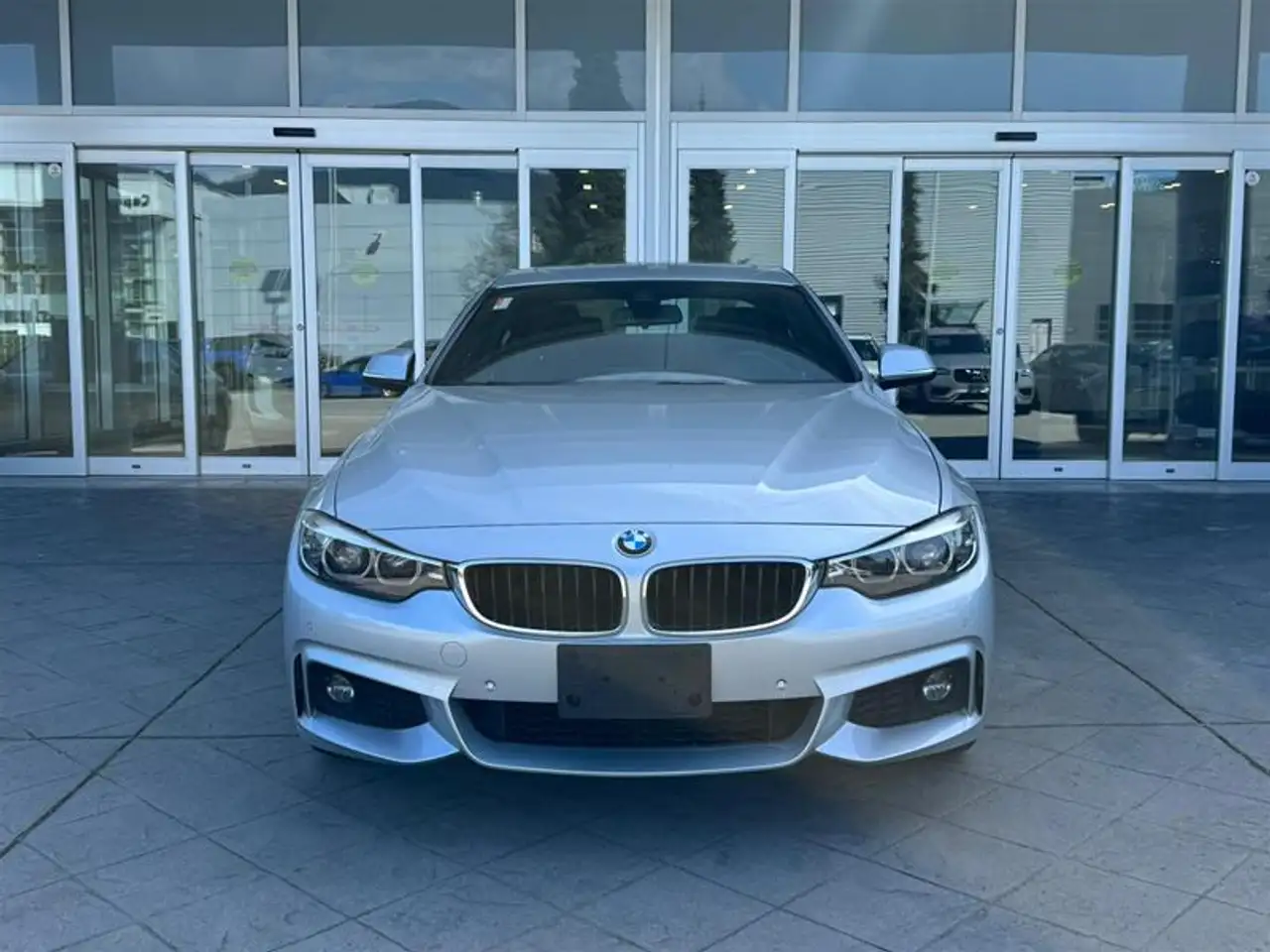 BMW 4 Series photo BMW 4 Series