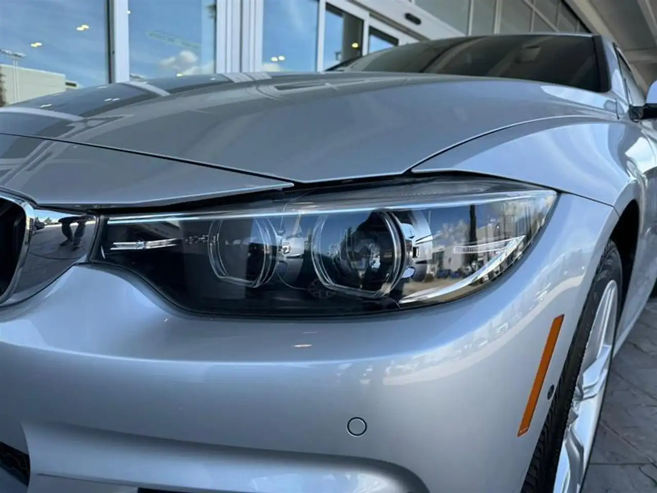 BMW 4 Series photo BMW 4 Series