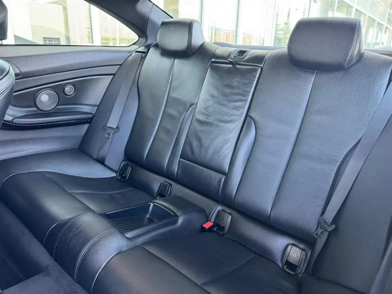 BMW 4 Series photo BMW 4 Series