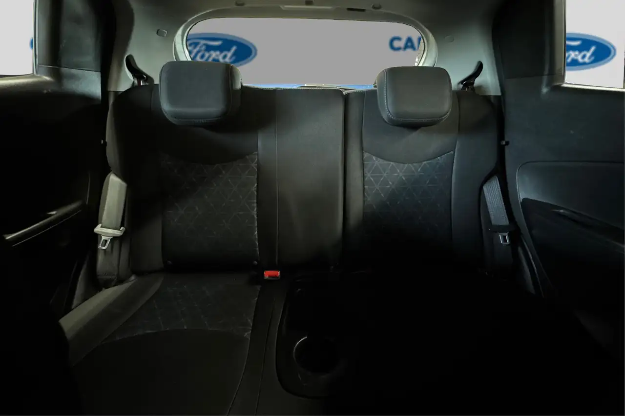 Chevrolet Spark снимка Chevrolet Spark