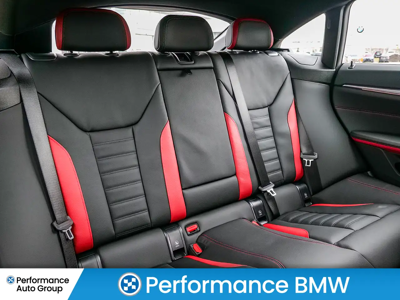BMW 4 Series снимка BMW 4 Series