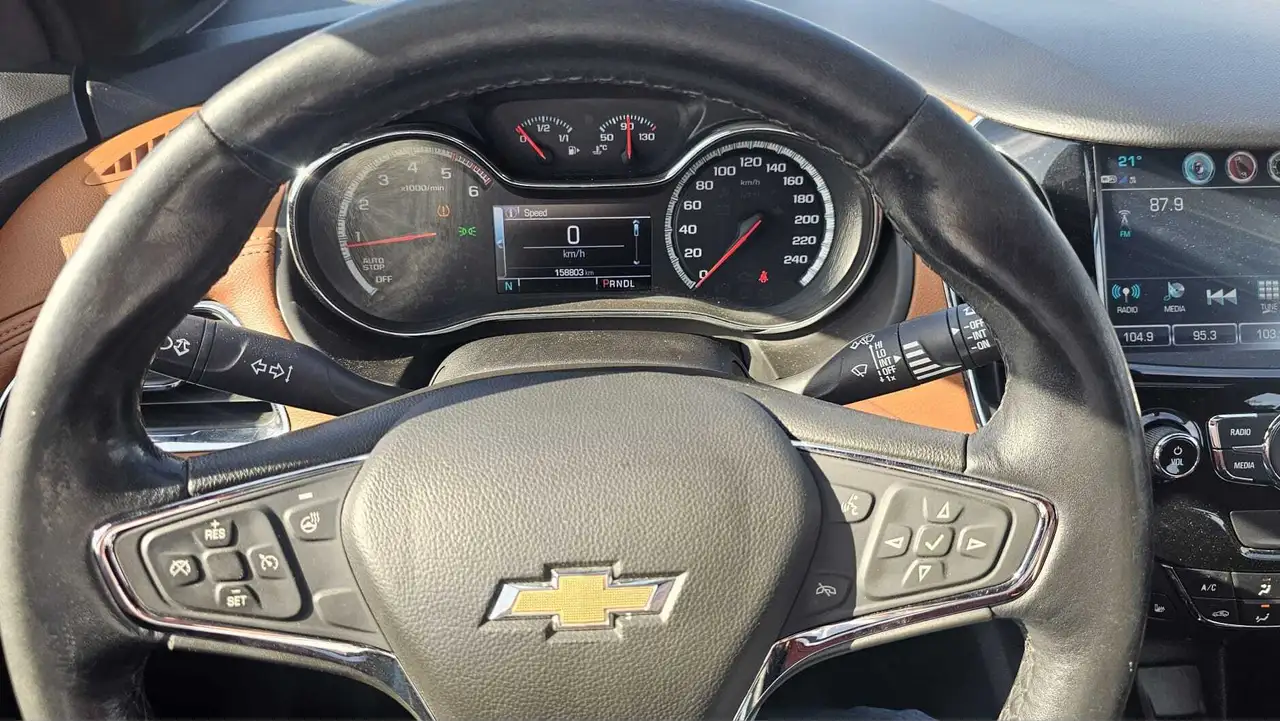 Chevrolet Cruze photo Chevrolet Cruze